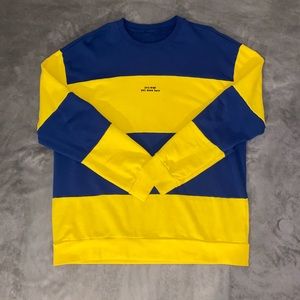 Thin Blue and Yellow Sweater XL